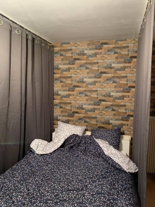 Appartement Confortable Et Tranquillite Assurer Tours Exterior foto