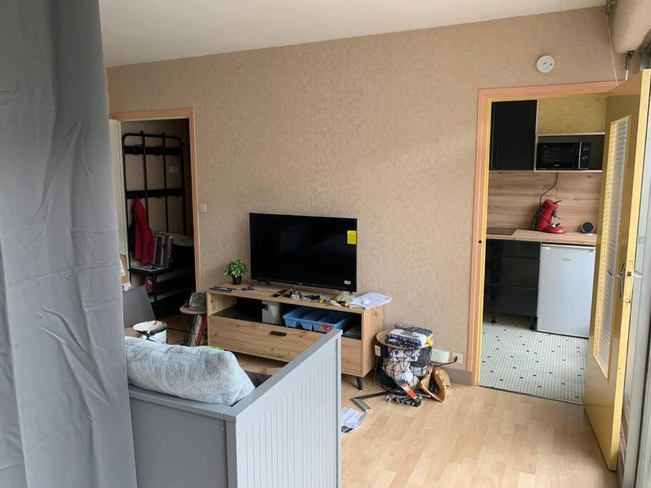 Appartement Confortable Et Tranquillite Assurer Tours Exterior foto